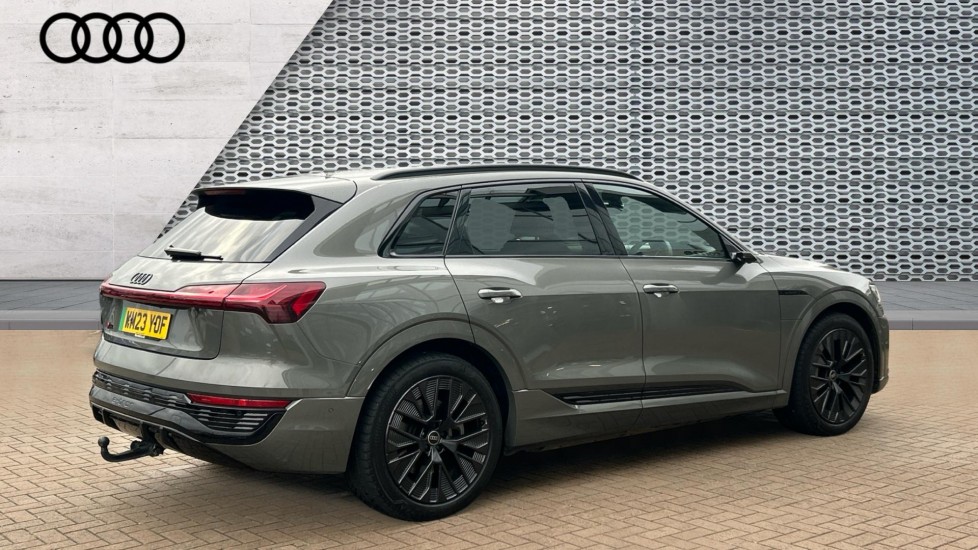 Used Audi Q8 2023 for sale - 76717362: Photo 8