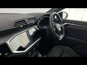 Used Audi Q3 2024 for sale - 74915678: Photo