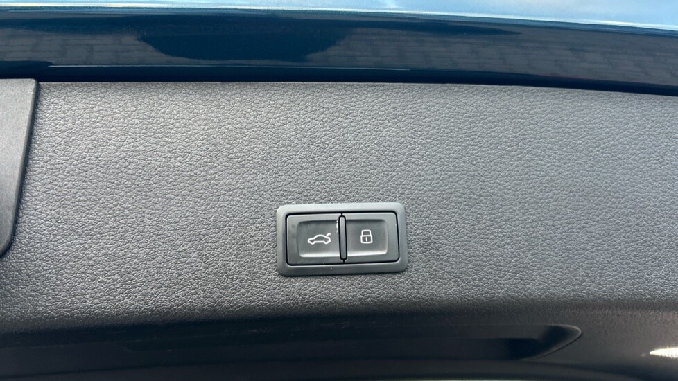 Used Audi e-tron 2019 for sale - 77084813: Photo 42