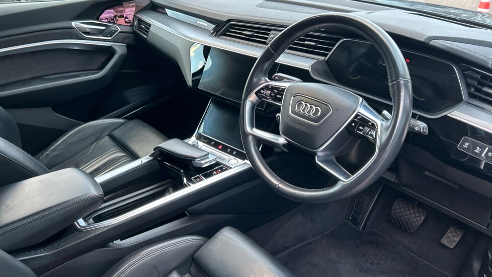 Used Audi e-tron 2019 for sale - 77084813: Photo 6