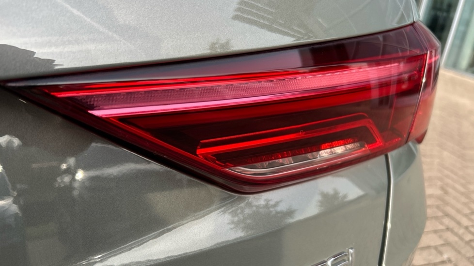 Used Audi Q3 2019 for sale - 76079207: Photo 33