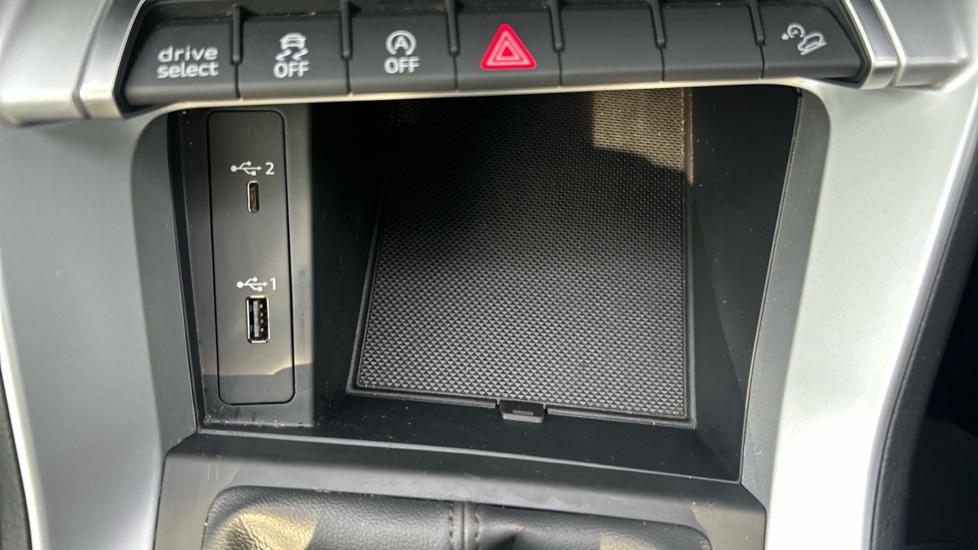Used Audi Q3 2019 for sale - 76079207: Photo 47