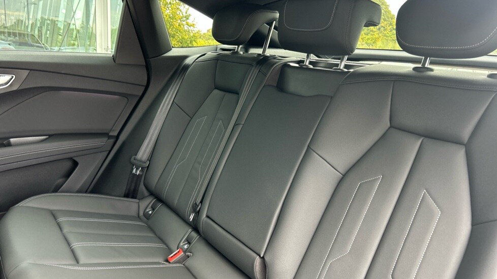 Used Audi Q4 e-tron 2025 for sale - 76415196: Photo 15