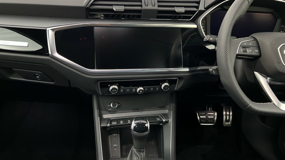 Used Audi Q3 2025 for sale - 76609468: Photo 13