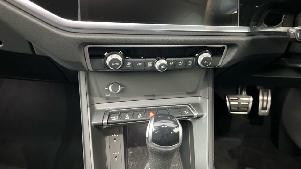 Used Audi Q3 2025 for sale - 76609468: Photo 16