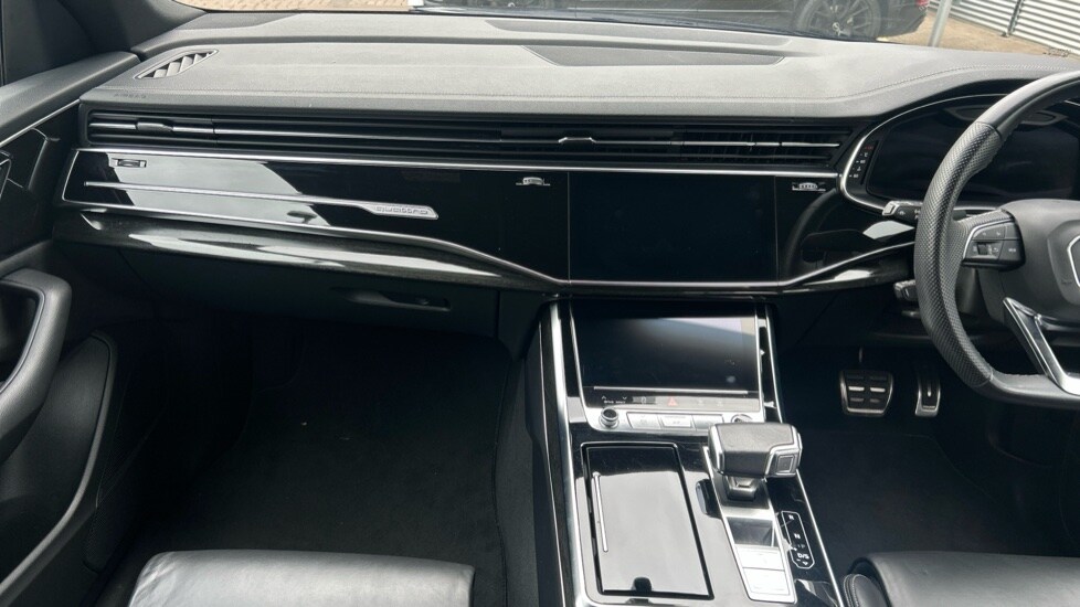 Used Audi Q8 2022 for sale - 77018358: Photo 13