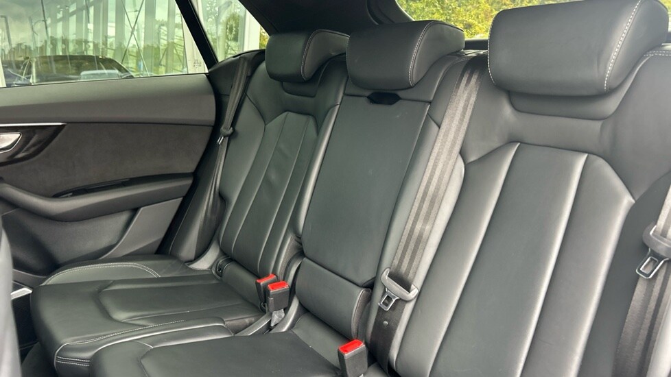 Used Audi Q8 2022 for sale - 77018358: Photo 15