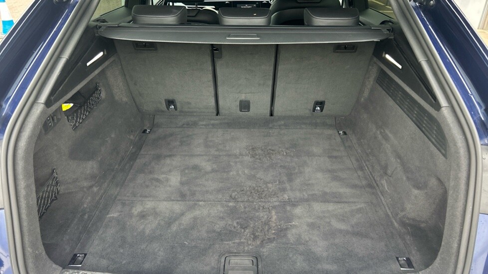 Used Audi Q8 2022 for sale - 77018358: Photo 18