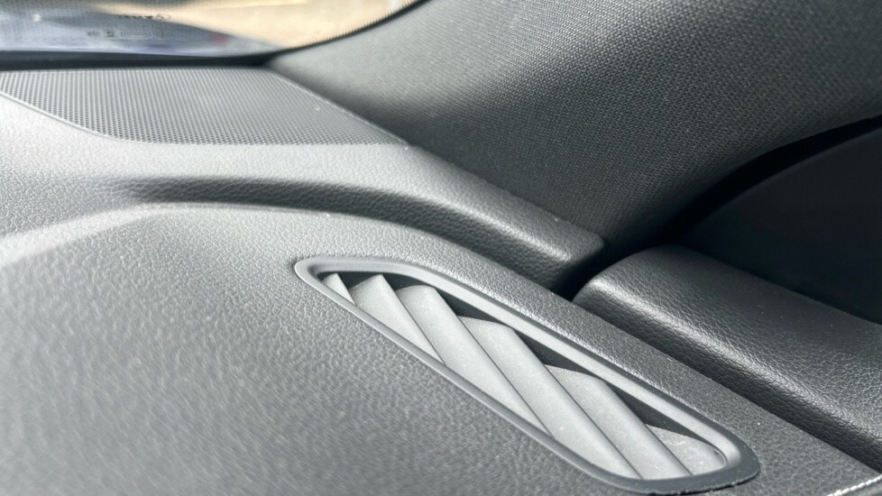 Used Audi Q8 2022 for sale - 77018358: Photo 32