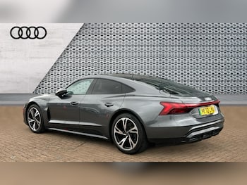 Used Audi e-tron GT 2022 for sale - 77102540: Photo
