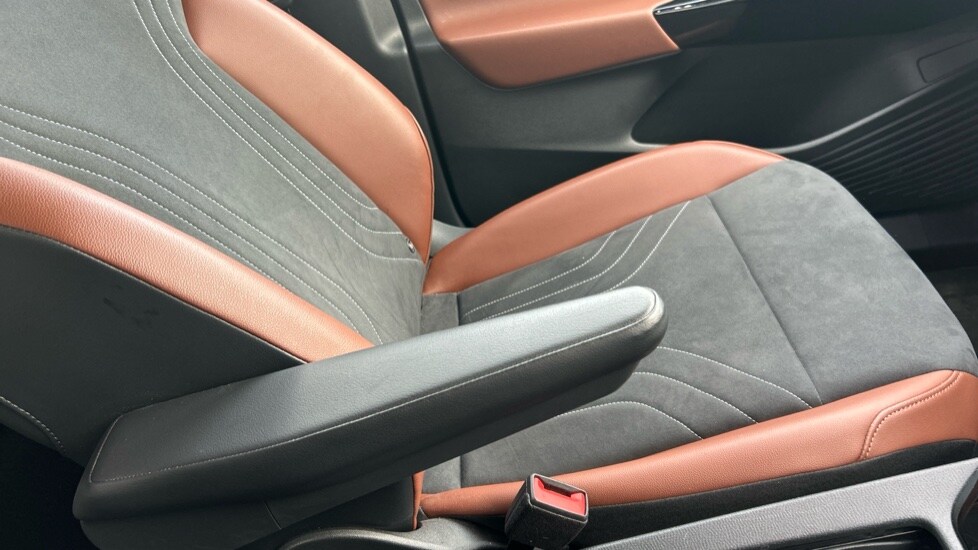 Used Volkswagen ID.4 2022 for sale - 76452164: Photo 51