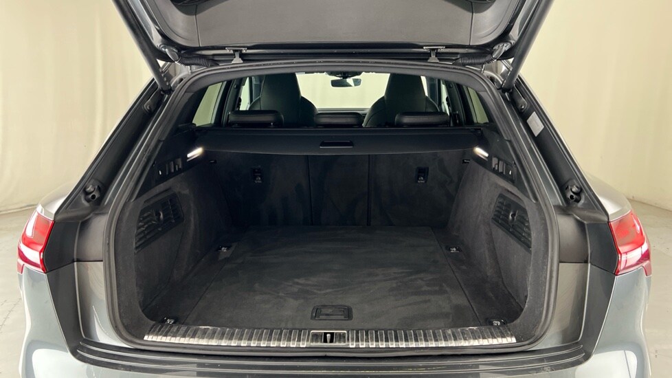 Used Audi e-tron 2021 for sale - 76672577: Photo 18