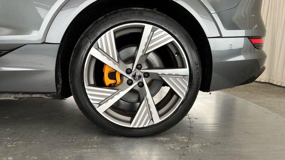 Used Audi e-tron 2021 for sale - 76672577: Photo 22