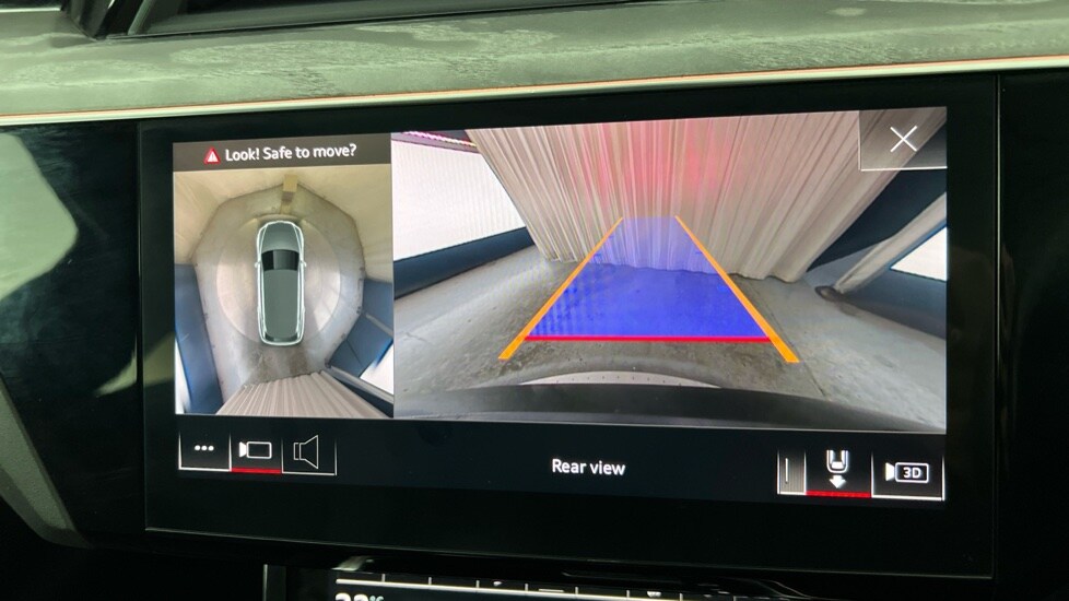 Used Audi e-tron 2021 for sale - 76672577: Photo 33