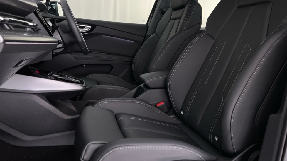 Used Audi Q4 e-tron 2024 for sale - 76145952: Photo 17