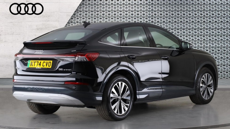 Used Audi Q4 e-tron 2024 for sale - 76145952: Photo 8