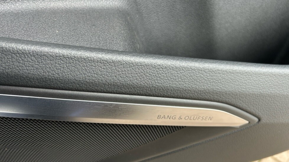 Used Audi e-tron 2021 for sale - 76745372: Photo 46