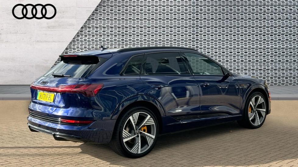 Used Audi e-tron 2021 for sale - 76745372: Photo 8