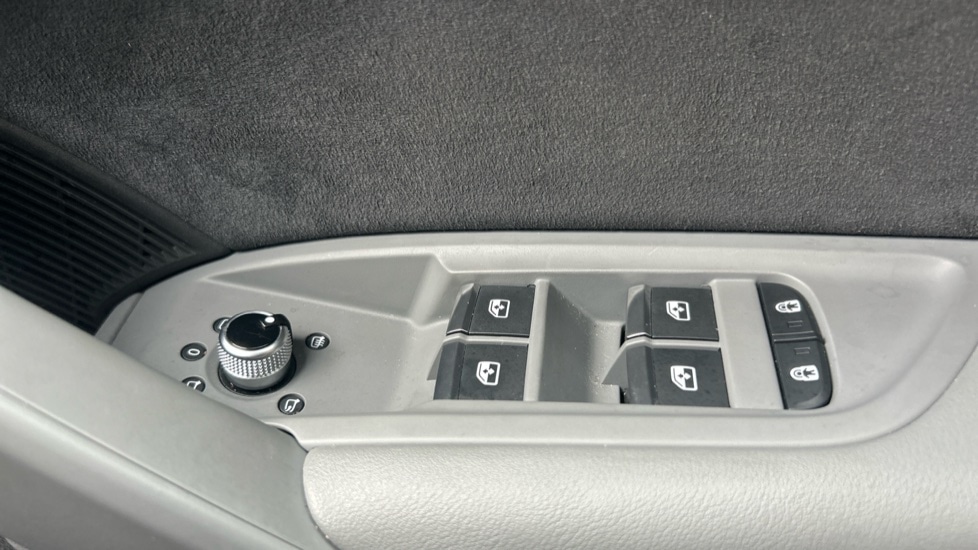 Used Audi Q5 2023 for sale - 76168646: Photo 28