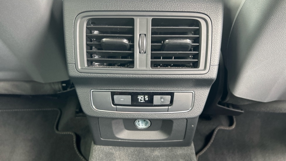 Used Audi Q5 2023 for sale - 76168646: Photo 46
