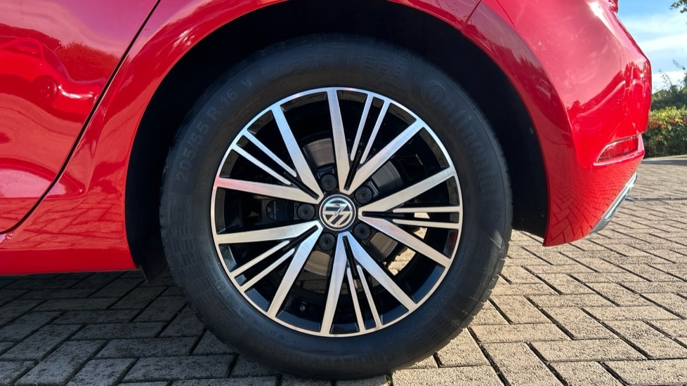 Used Volkswagen Golf 2018 for sale - 76447303: Photo 18