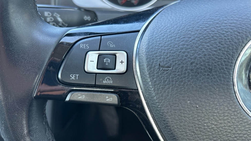 Used Volkswagen Golf 2018 for sale - 76447303: Photo 22