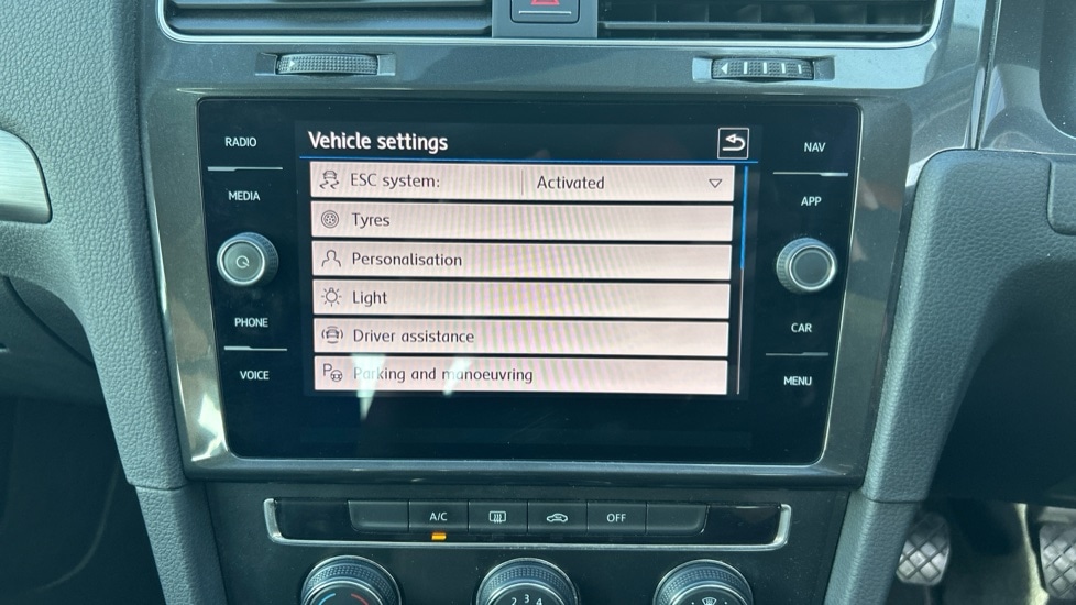 Used Volkswagen Golf 2018 for sale - 76447303: Photo 43