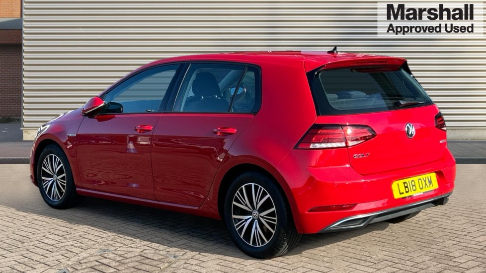 Used Volkswagen Golf 2018 for sale - 76447303: Photo 5