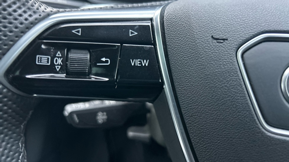 Used Audi Q8 2023 for sale - 76766056: Photo 23