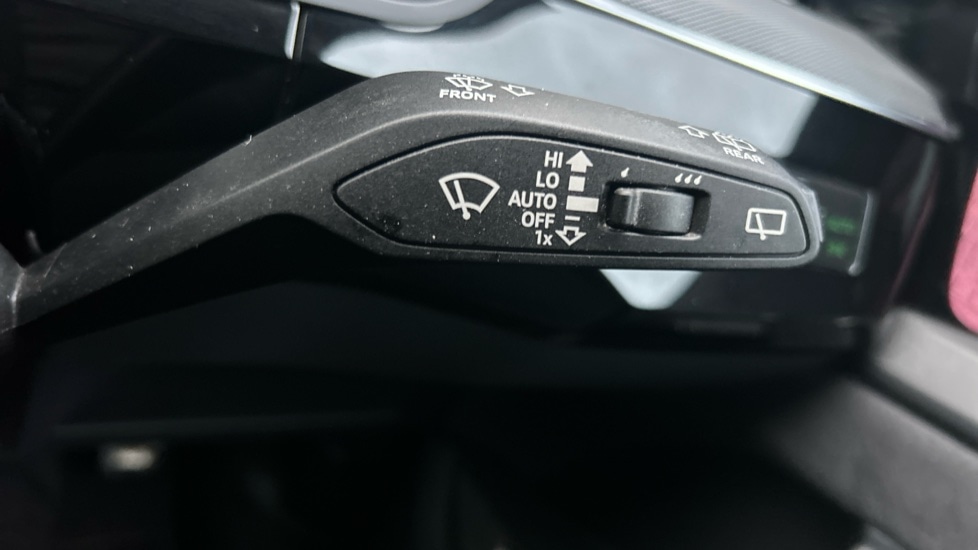 Used Audi Q8 2023 for sale - 76766056: Photo 31