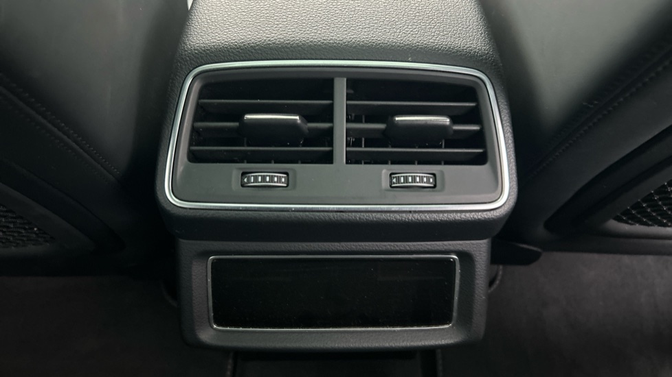 Used Audi Q8 2023 for sale - 76766056: Photo 37