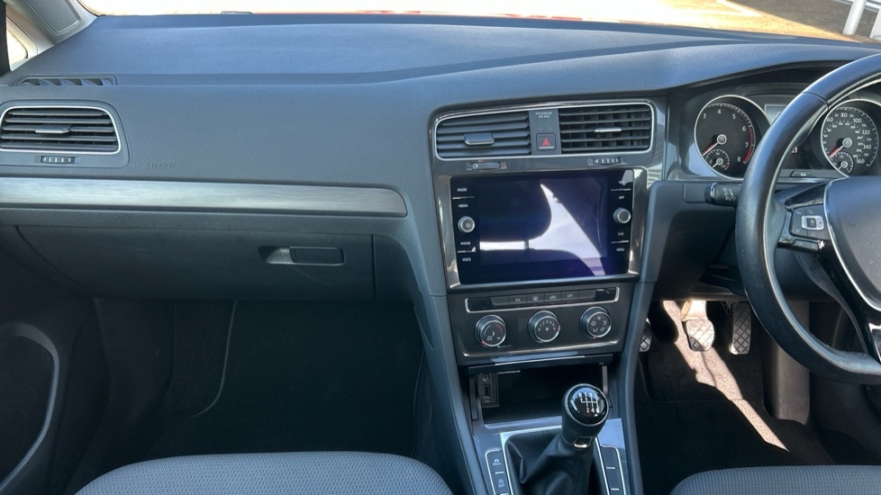 Used Volkswagen Golf 2018 for sale - 76826628: Photo 12