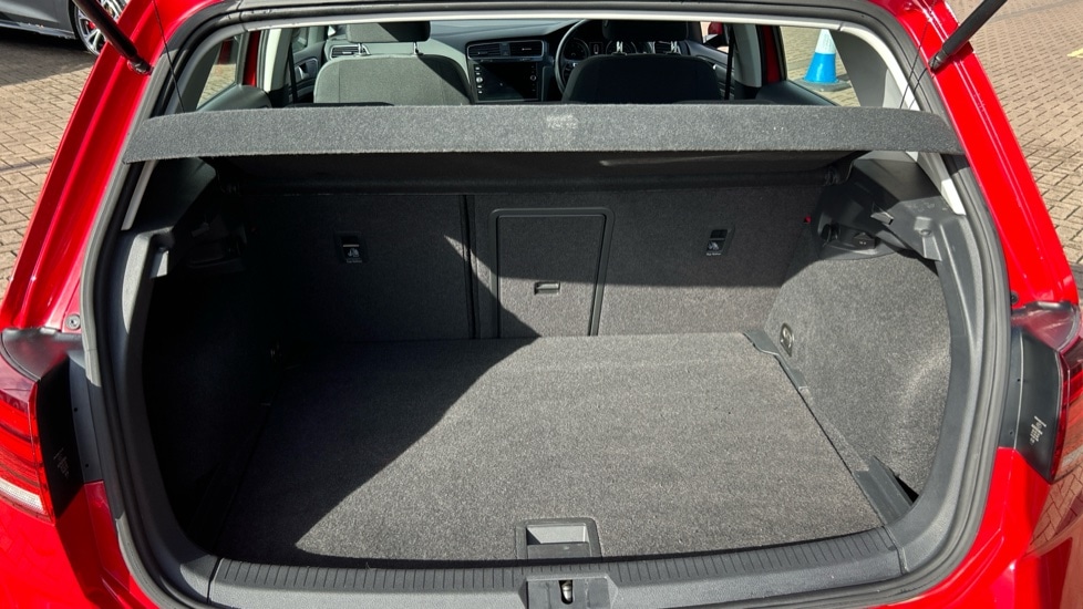 Used Volkswagen Golf 2018 for sale - 76826628: Photo 15