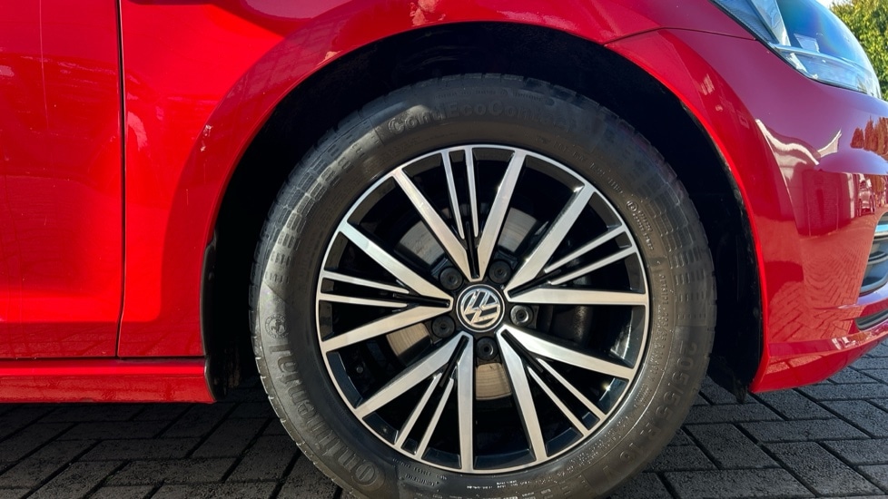 Used Volkswagen Golf 2018 for sale - 76826628: Photo 20