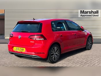 Used Volkswagen Golf 2018 for sale - 76826628: Photo