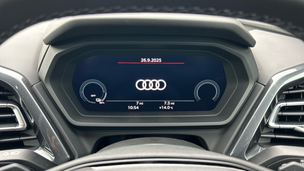 Used Audi Q4 e-tron 2025 for sale - 76415270: Photo 14