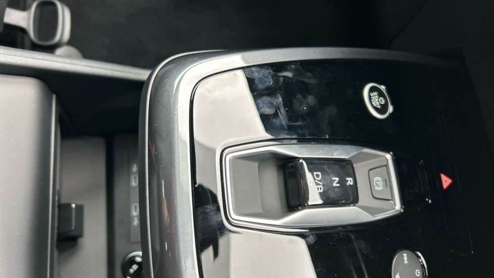 Used Audi Q4 e-tron 2025 for sale - 76415270: Photo 27