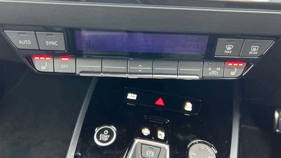 Used Audi Q4 e-tron 2025 for sale - 76415270: Photo 38