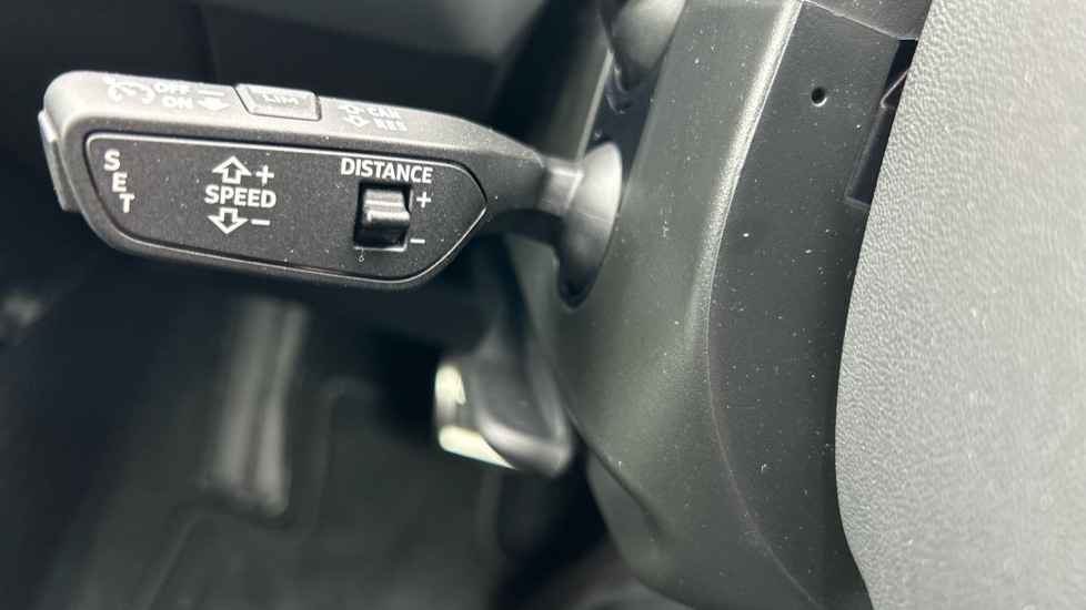 Used Audi Q4 e-tron 2025 for sale - 76415270: Photo 44