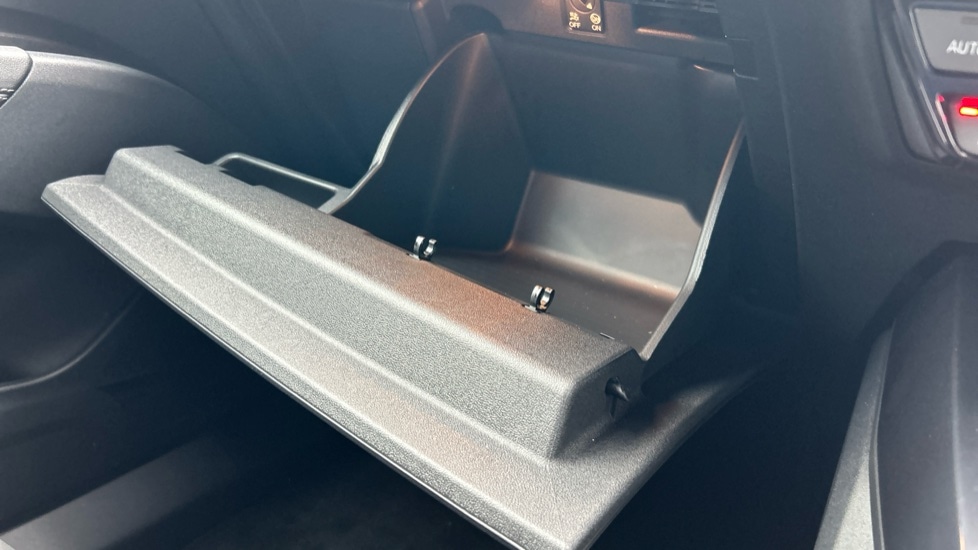 Used Audi Q4 e-tron 2025 for sale - 76415270: Photo 47