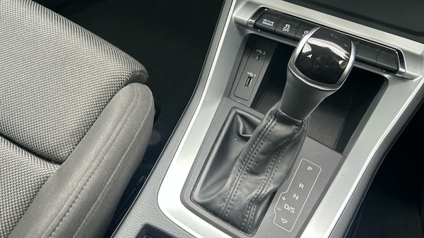 Used Audi Q3 2019 for sale - 76112007: Photo 26