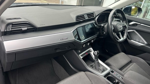 Used Audi Q3 2019 for sale - 76112007: Photo 2