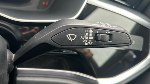 Used Audi Q3 2019 for sale - 76112007: Photo 30