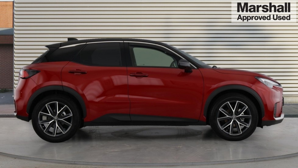 Used Lexus LBX 2025 for sale - 76393564: Photo 2