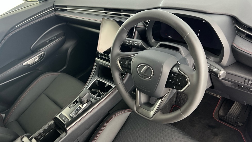 Used Lexus LBX 2025 for sale - 76393564: Photo 9