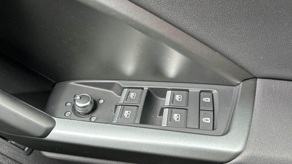 Used Audi Q3 2024 for sale - 76977704: Photo 28