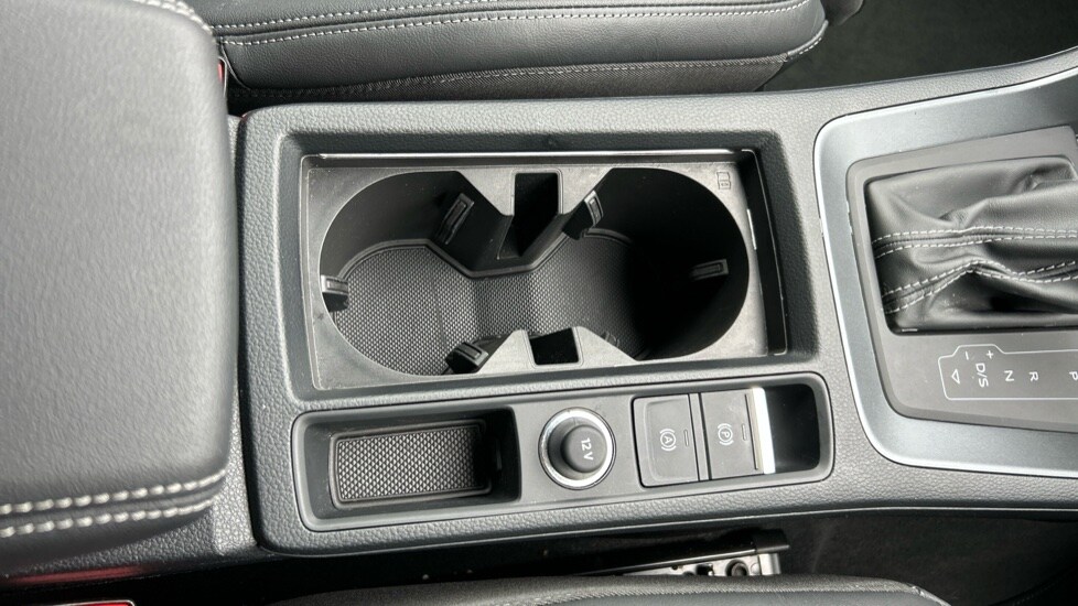 Used Audi Q3 2024 for sale - 76977704: Photo 54