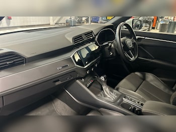 Used Audi Q3 2021 for sale - 75438490: Photo