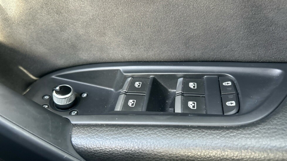 Used Audi Q5 2022 for sale - 76766348: Photo 28