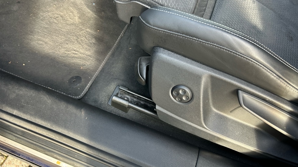 Used Audi Q5 2022 for sale - 76766348: Photo 41